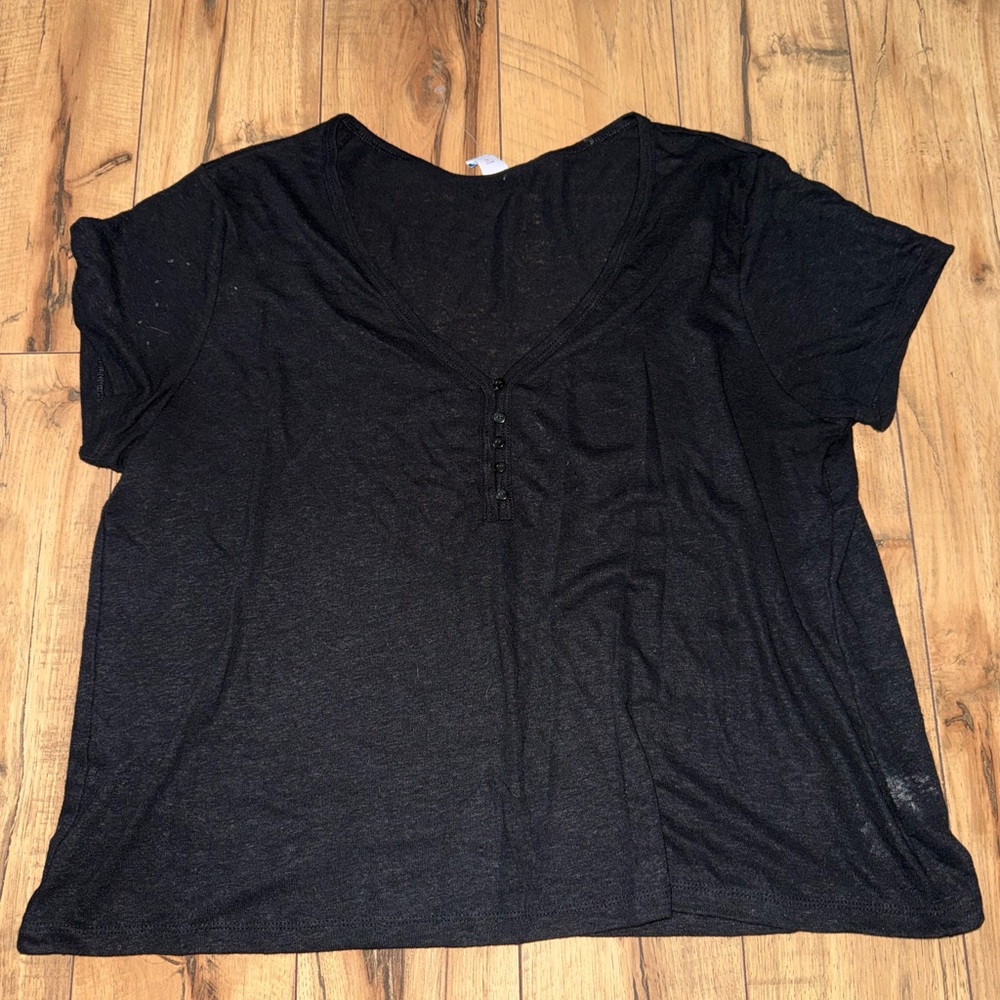 Black old navy top